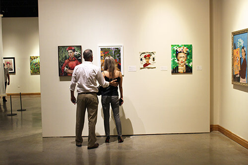 Couple in Frida HQ