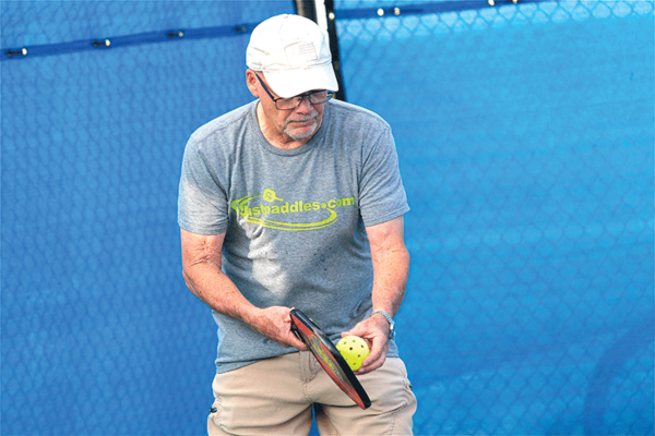 20211216 Pickleball Mixer CasaDelValle IMG 4881 HMiller web