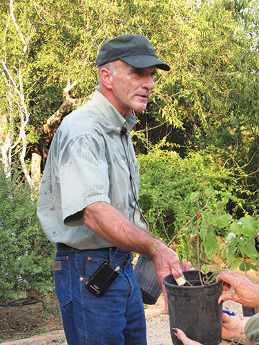 20220309 Celebrate Plant Mike Heep 003