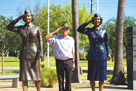 20171104 Veterans War Memorial GU 4383 web