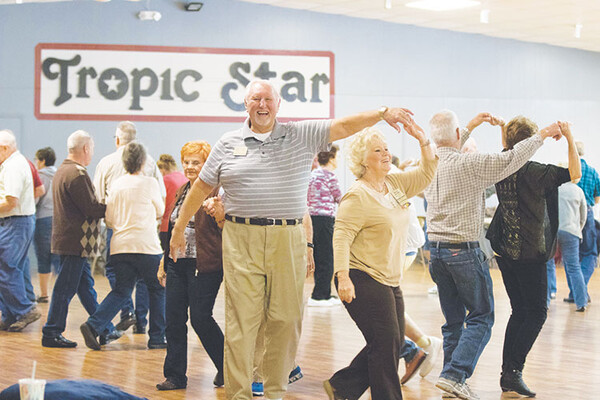 20220316 FUN Square Dance GU 3878