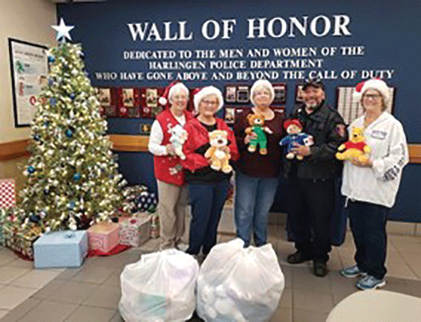 20221228 PalmGardens Bears web