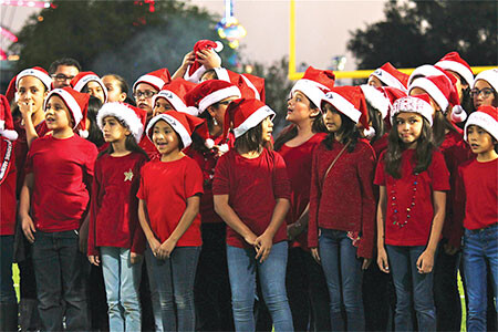 20181205 McAllen Christmas Parade HMiller 3979 web