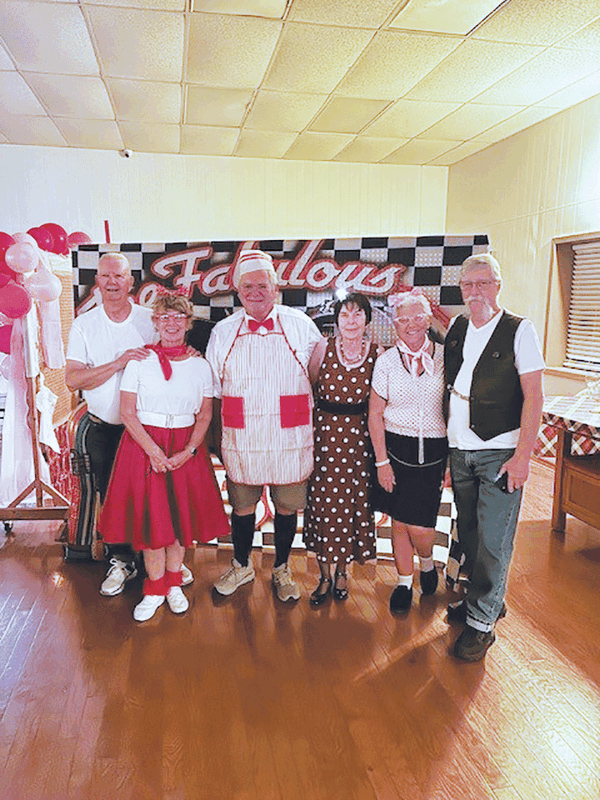 El-Valle-Del-Sol_Jim-Hartrick-Debbie-HartrickTom-Moore-Linda-MoorePat-Wood-Randy-Wood_web.gif