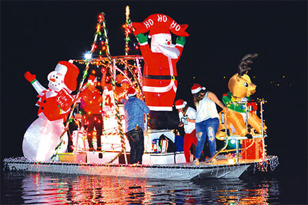 20171202 Lighted Boat Parade HMiller 0001 web