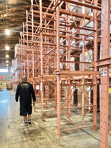 20221221 Food Bank Racks web