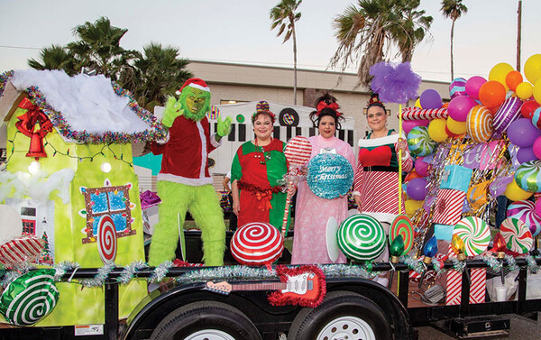 20221026 Edinburg Christmas Parade web