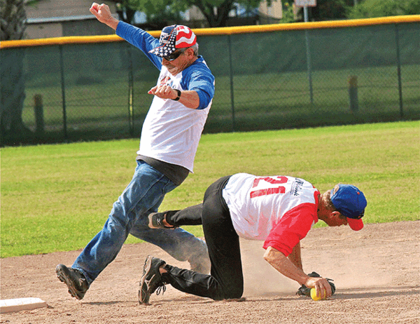 20190320 Senior Softball All Stars IMG 4106 HMiller web