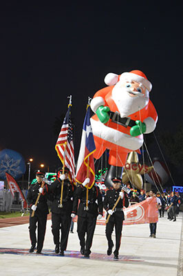 mca holiday parade 0289