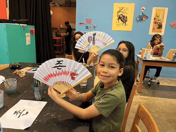 Fan Painting Lunar New Year Festival web