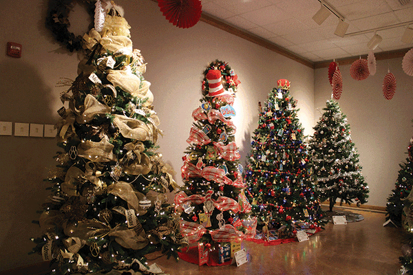 20191205 Harlingen Harlingen Museum Christmas Trees CAB 0664 web