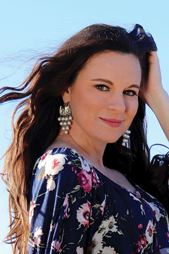 20250108 NaturalWomanPHOTO1 web