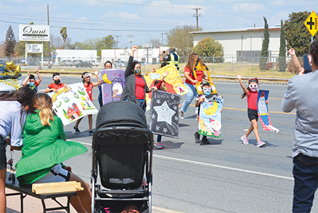 alamo parade 0210
