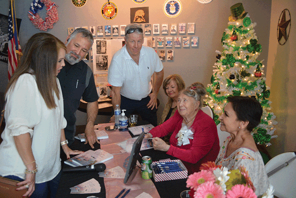 20240228 Julia Peck Book Signing HMoering DSC 1200 Copy web